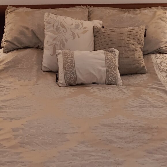 Comforter